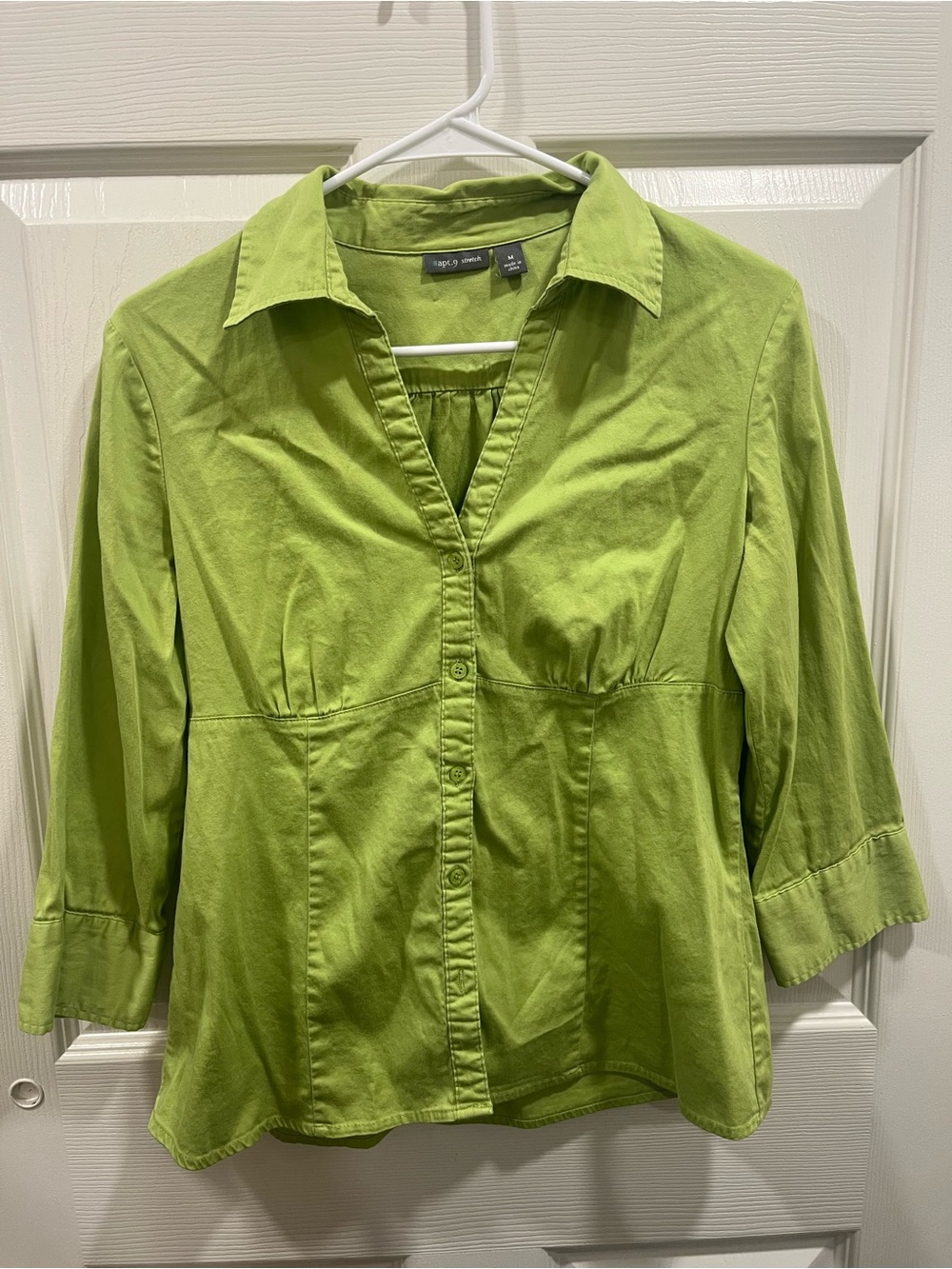 Liz Claiborne Lime Green Button-Front Blouse